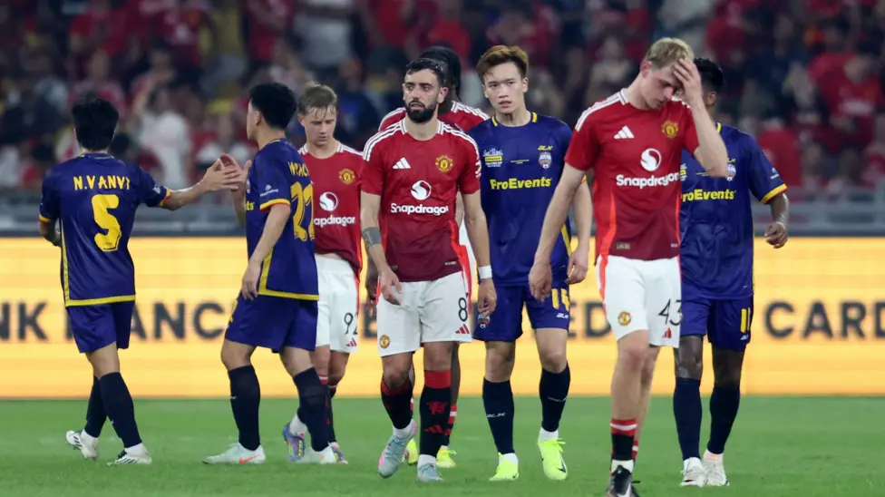 Red Devils Continue Their Downward Spiral in Asia