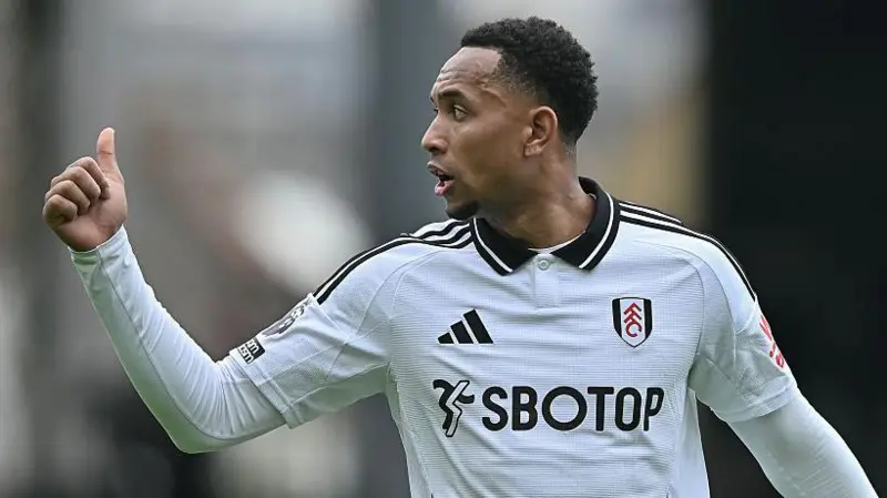 Kenny Tete Commits Future to Fulham Despite Everton Interest