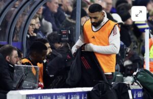 Read more about the article Mohamed Salah Hints at Liverpool Exit as Rift With Arne Slot Deepens