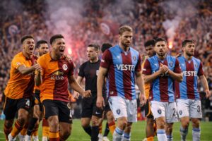 Read more about the article Galatasaray vs Trabzonspor: A Clash That Defines Turkish Football
