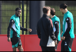 Read more about the article Isak Boost for Liverpool Ahead of Man City Clash